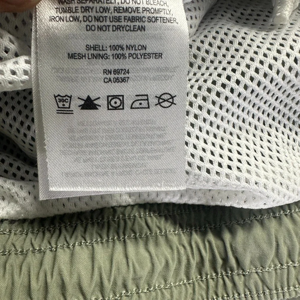 Columbia Omni-Shade Pant Men's XL Green Nylon Windbreaker‎ Straight Leg Gorpcore